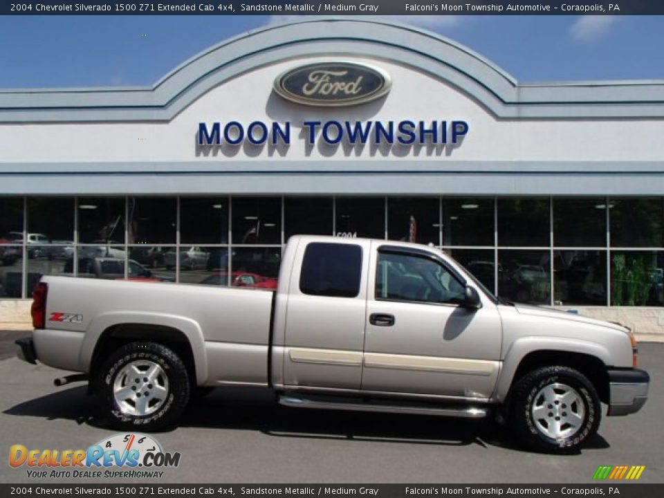 2004 Chevrolet Silverado 1500 Z71 Extended Cab 4x4 Sandstone Metallic / Medium Gray Photo #1