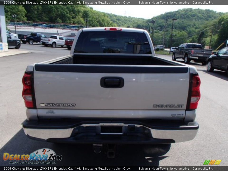 2004 Chevrolet Silverado 1500 Z71 Extended Cab 4x4 Sandstone Metallic / Medium Gray Photo #7