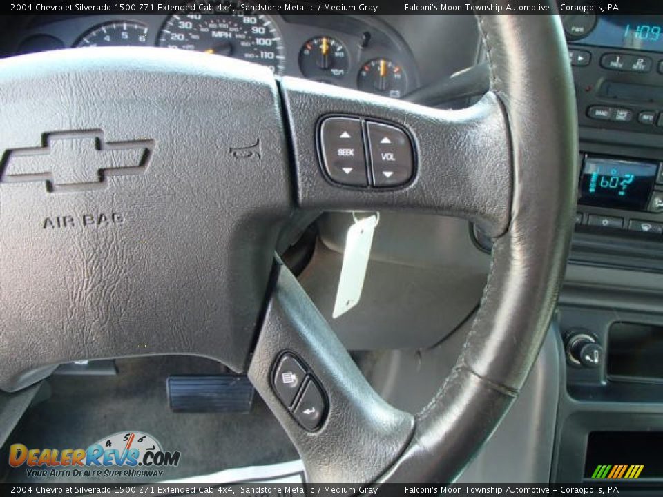 2004 Chevrolet Silverado 1500 Z71 Extended Cab 4x4 Sandstone Metallic / Medium Gray Photo #23
