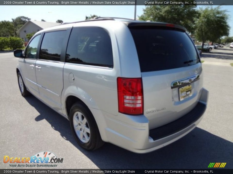 2009 Chrysler Town & Country Touring Bright Silver Metallic / Medium Slate Gray/Light Shale Photo #3