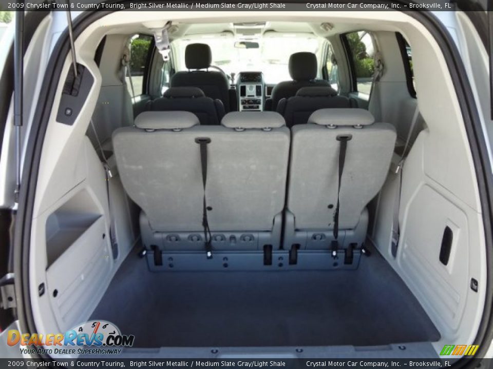 2009 Chrysler Town & Country Touring Bright Silver Metallic / Medium Slate Gray/Light Shale Photo #8