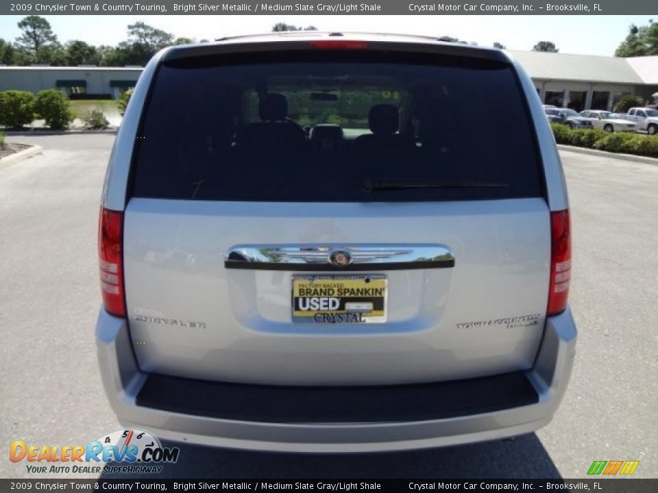 2009 Chrysler Town & Country Touring Bright Silver Metallic / Medium Slate Gray/Light Shale Photo #9