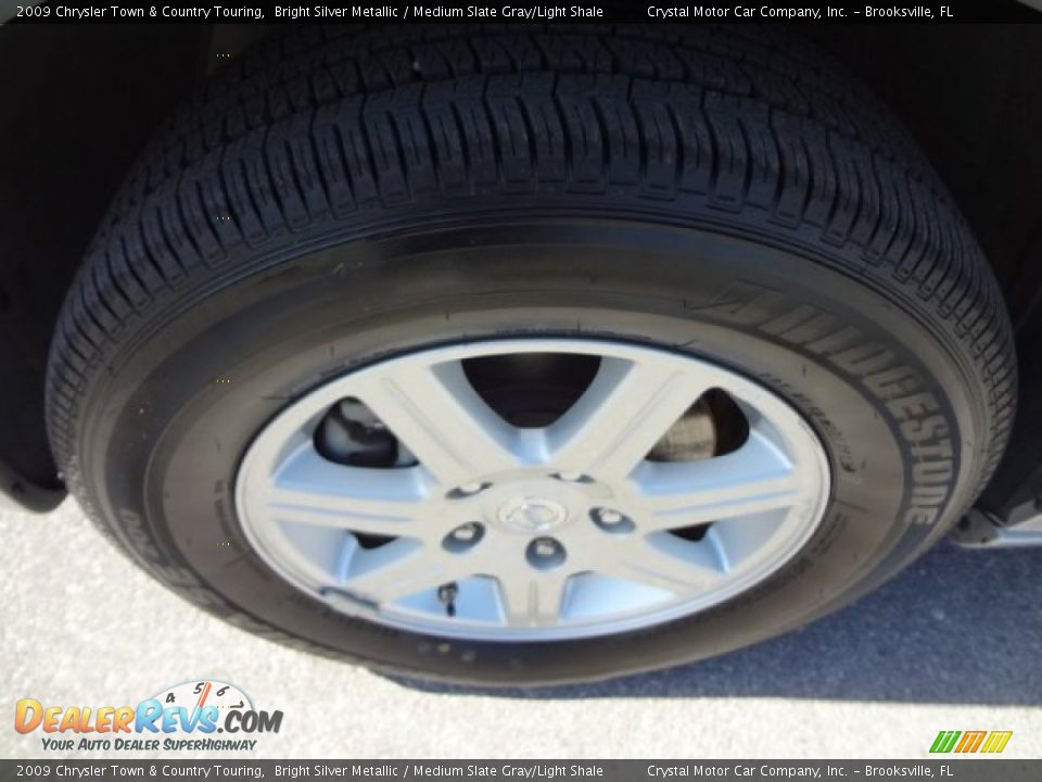 2009 Chrysler Town & Country Touring Bright Silver Metallic / Medium Slate Gray/Light Shale Photo #16