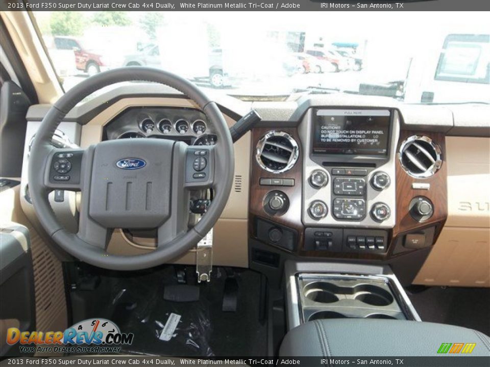 2013 Ford F350 Super Duty Lariat Crew Cab 4x4 Dually White Platinum Metallic Tri-Coat / Adobe Photo #17