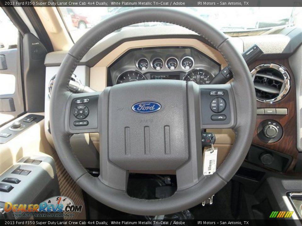 2013 Ford F350 Super Duty Lariat Crew Cab 4x4 Dually White Platinum Metallic Tri-Coat / Adobe Photo #18