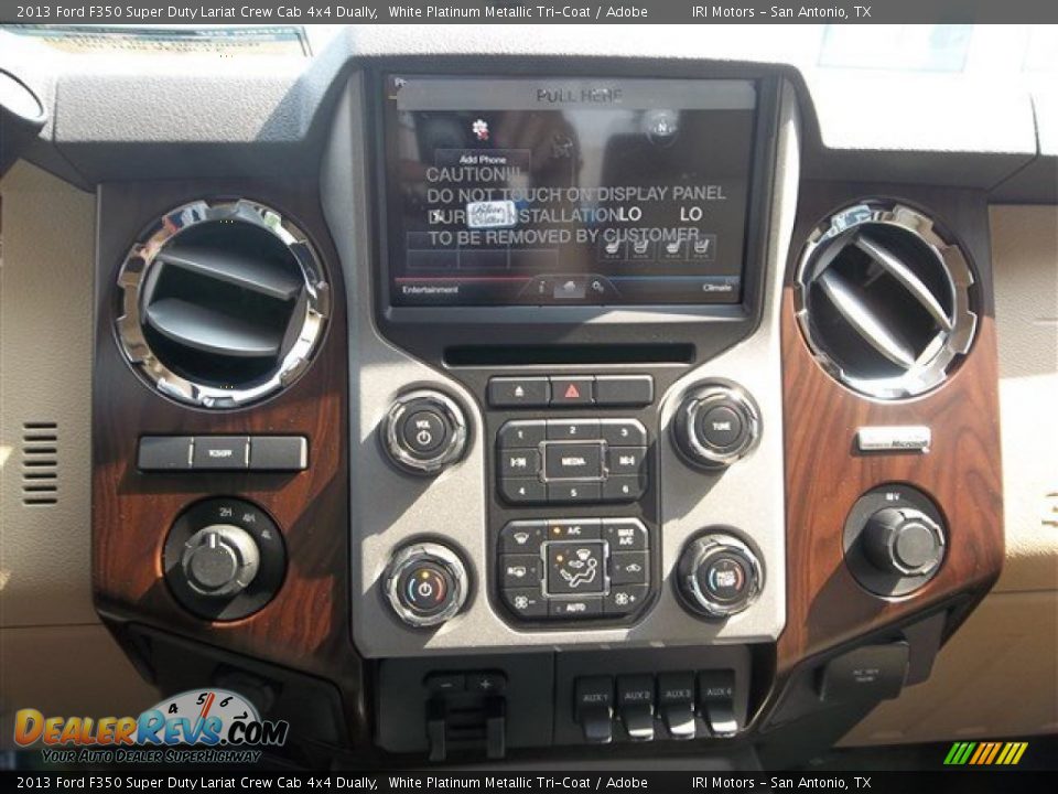 2013 Ford F350 Super Duty Lariat Crew Cab 4x4 Dually White Platinum Metallic Tri-Coat / Adobe Photo #26