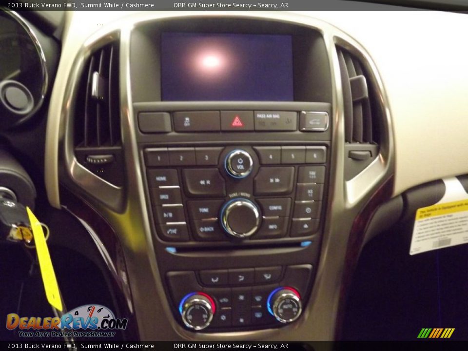2013 Buick Verano FWD Summit White / Cashmere Photo #10