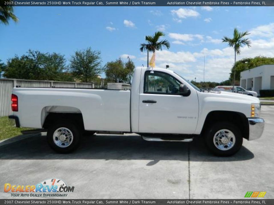 2007 Chevrolet Silverado 2500HD Work Truck Regular Cab Summit White / Dark Titanium Photo #2