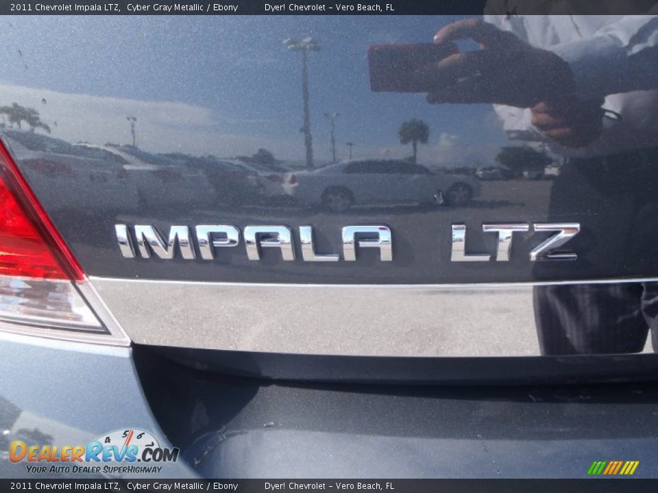 2011 Chevrolet Impala LTZ Cyber Gray Metallic / Ebony Photo #5