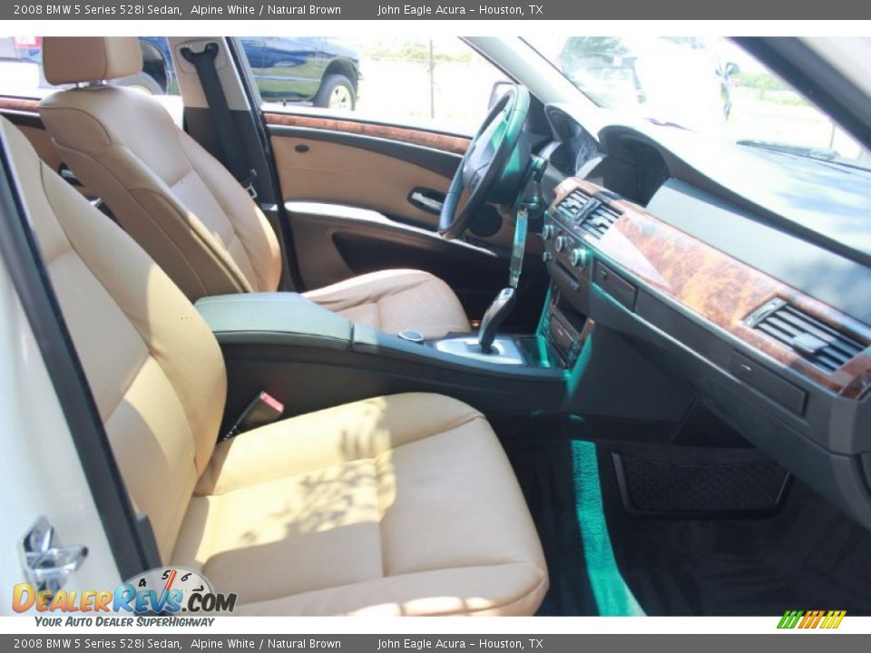 2008 BMW 5 Series 528i Sedan Alpine White / Natural Brown Photo #16