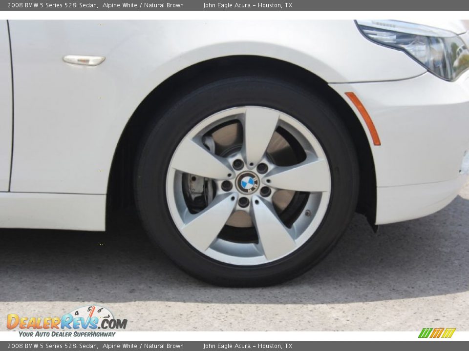 2008 BMW 5 Series 528i Sedan Alpine White / Natural Brown Photo #31