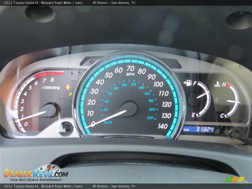 2011 Toyota Venza I4 Blizzard Pearl White / Ivory Photo #16