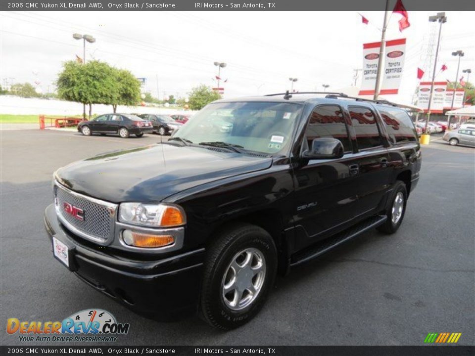 2006 GMC Yukon XL Denali AWD Onyx Black / Sandstone Photo #3
