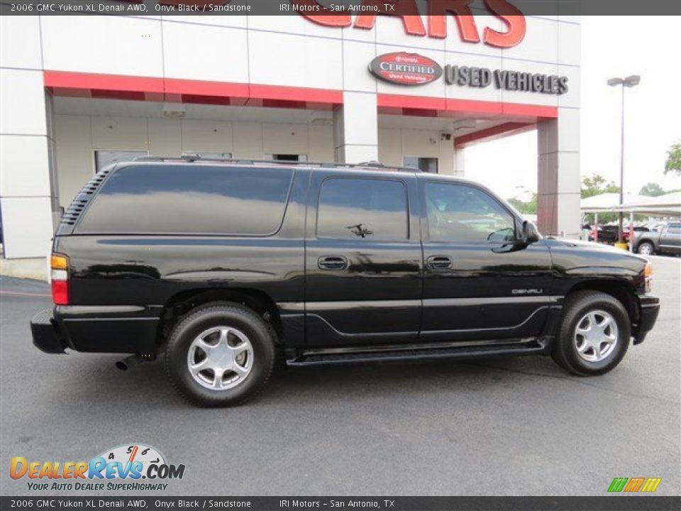 2006 GMC Yukon XL Denali AWD Onyx Black / Sandstone Photo #8