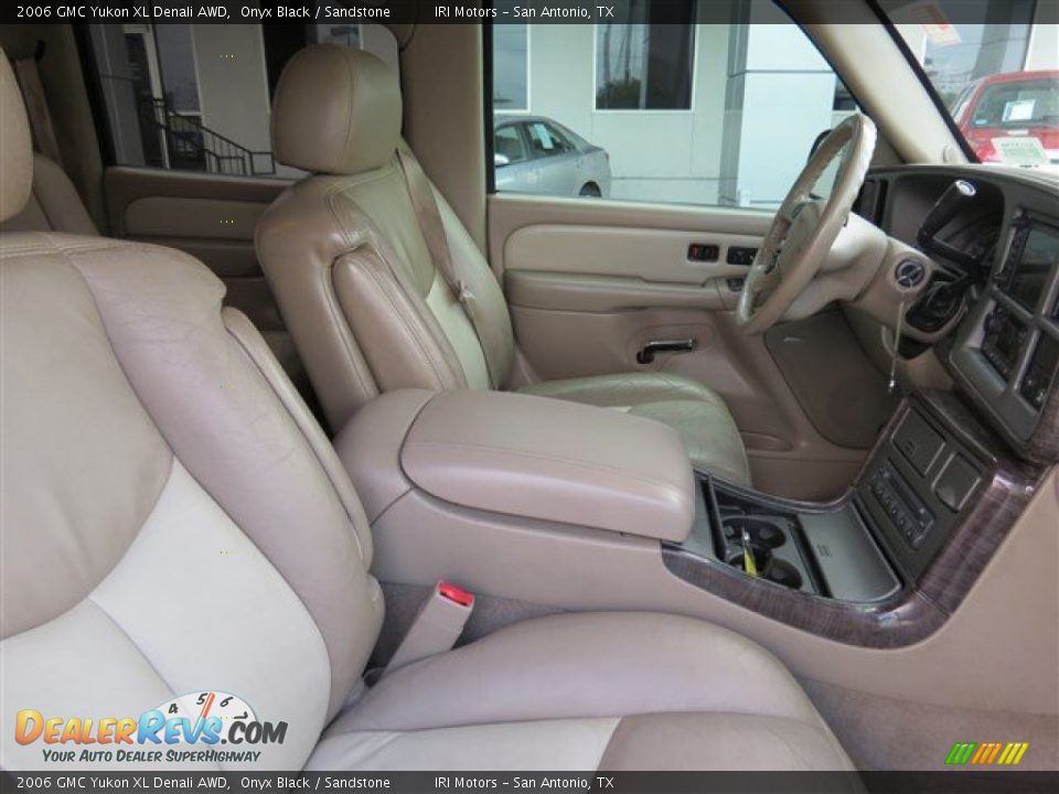 2006 GMC Yukon XL Denali AWD Onyx Black / Sandstone Photo #13