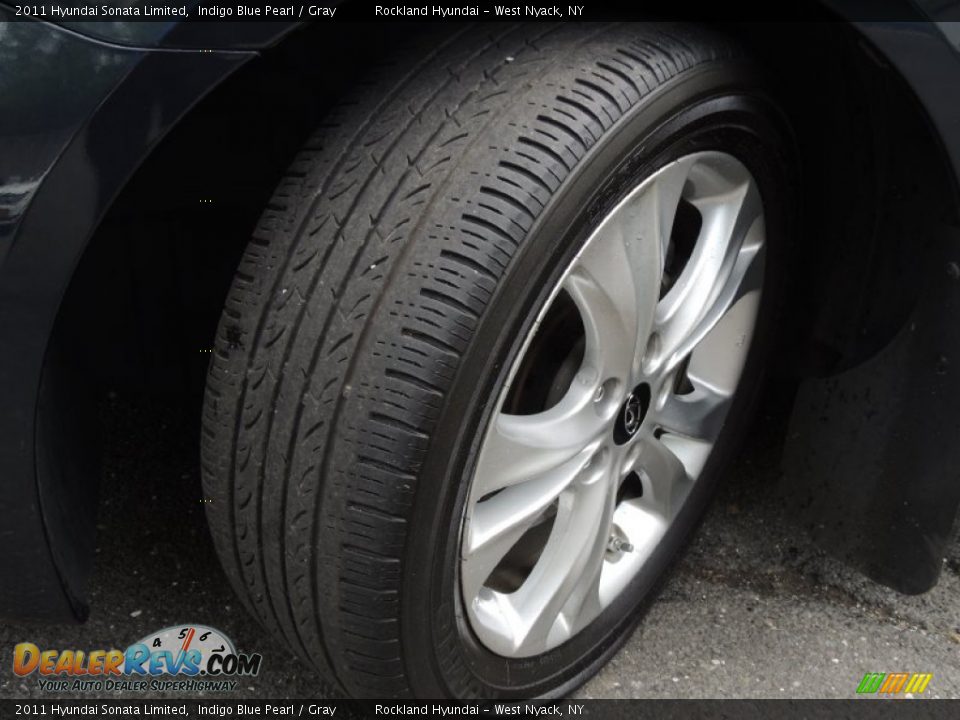 2011 Hyundai Sonata Limited Indigo Blue Pearl / Gray Photo #28