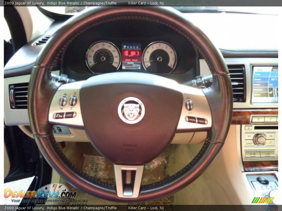 2009 Jaguar XF Luxury Indigo Blue Metallic / Champagne/Truffle Photo #16