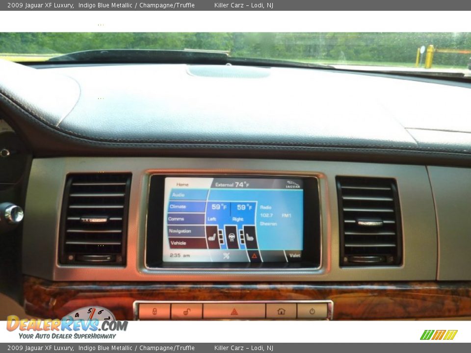 2009 Jaguar XF Luxury Indigo Blue Metallic / Champagne/Truffle Photo #17