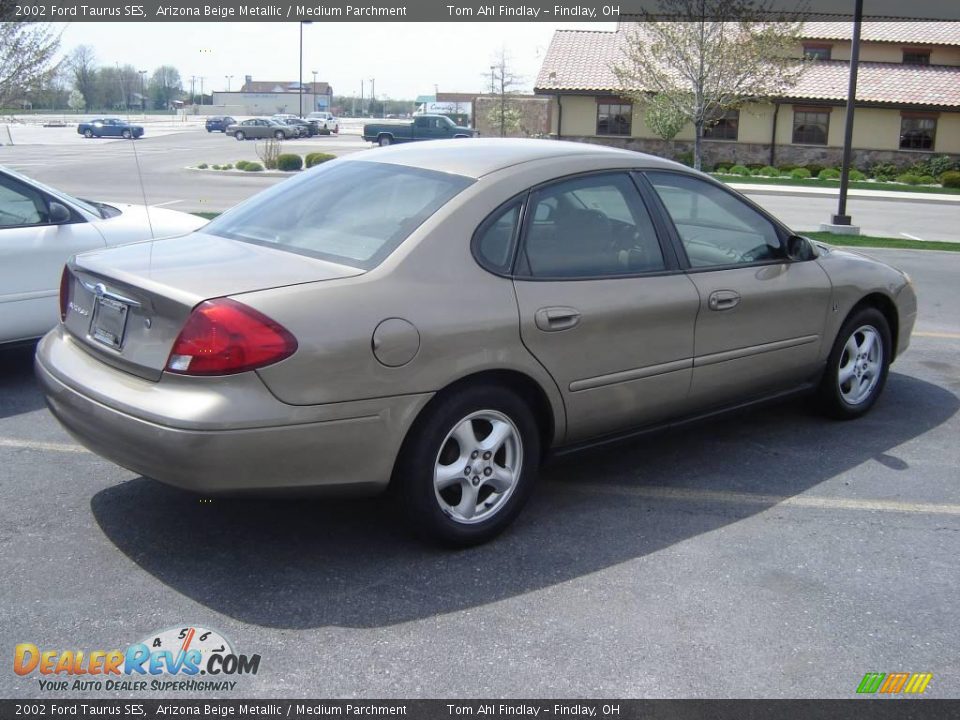 2002 Ford Taurus SES Arizona Beige Metallic / Medium Parchment Photo #5