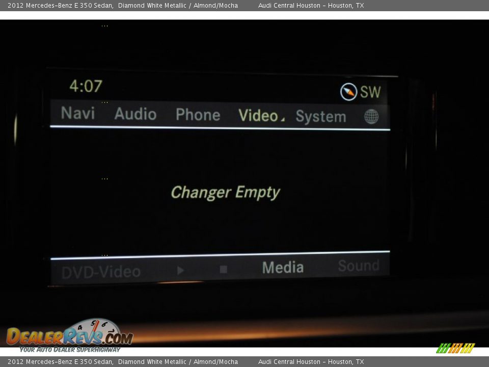 2012 Mercedes-Benz E 350 Sedan Diamond White Metallic / Almond/Mocha Photo #27