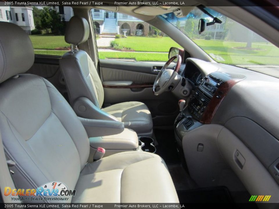 Taupe Interior - 2005 Toyota Sienna XLE Limited Photo #16