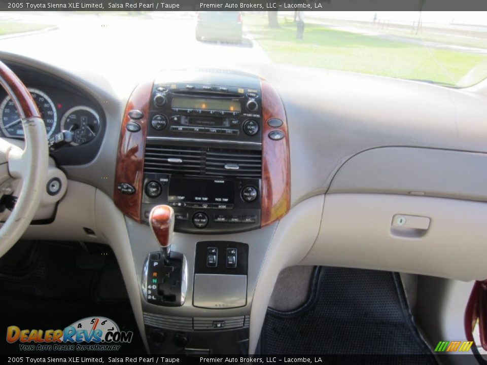 2005 Toyota Sienna XLE Limited Salsa Red Pearl / Taupe Photo #22