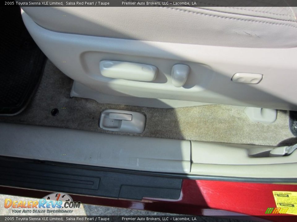 2005 Toyota Sienna XLE Limited Salsa Red Pearl / Taupe Photo #25