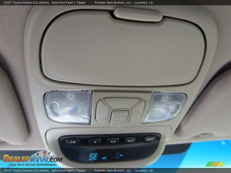 2005 Toyota Sienna XLE Limited Salsa Red Pearl / Taupe Photo #34