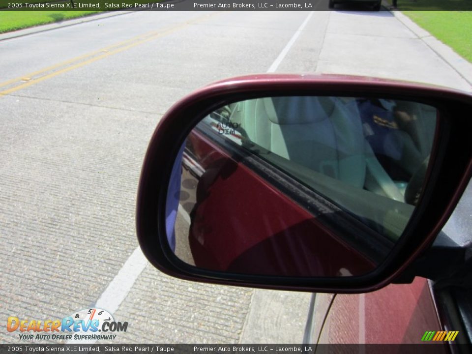 2005 Toyota Sienna XLE Limited Salsa Red Pearl / Taupe Photo #36