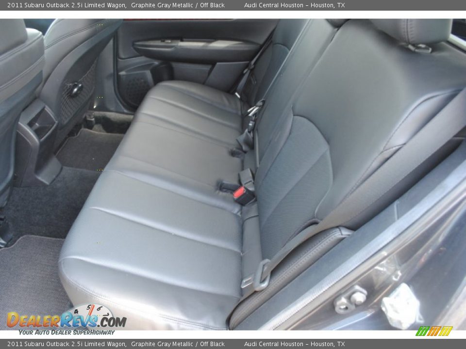 2011 Subaru Outback 2.5i Limited Wagon Graphite Gray Metallic / Off Black Photo #15