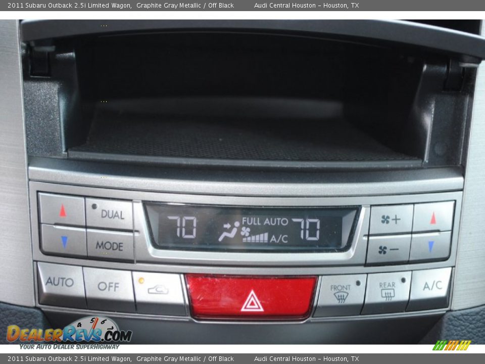 2011 Subaru Outback 2.5i Limited Wagon Graphite Gray Metallic / Off Black Photo #25