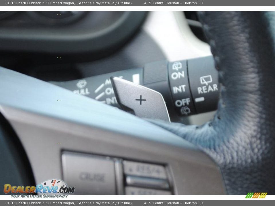 2011 Subaru Outback 2.5i Limited Wagon Graphite Gray Metallic / Off Black Photo #31