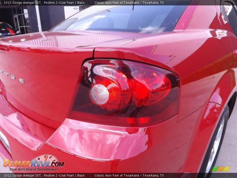 2012 Dodge Avenger SXT Redline 2-Coat Pearl / Black Photo #14