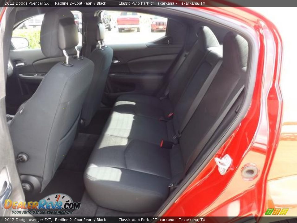 2012 Dodge Avenger SXT Redline 2-Coat Pearl / Black Photo #24