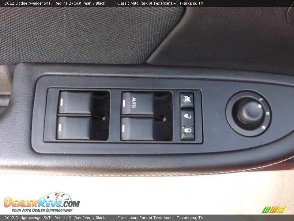 2012 Dodge Avenger SXT Redline 2-Coat Pearl / Black Photo #26