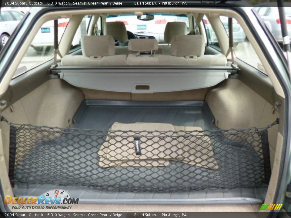 2004 Subaru Outback H6 3.0 Wagon Trunk Photo #13