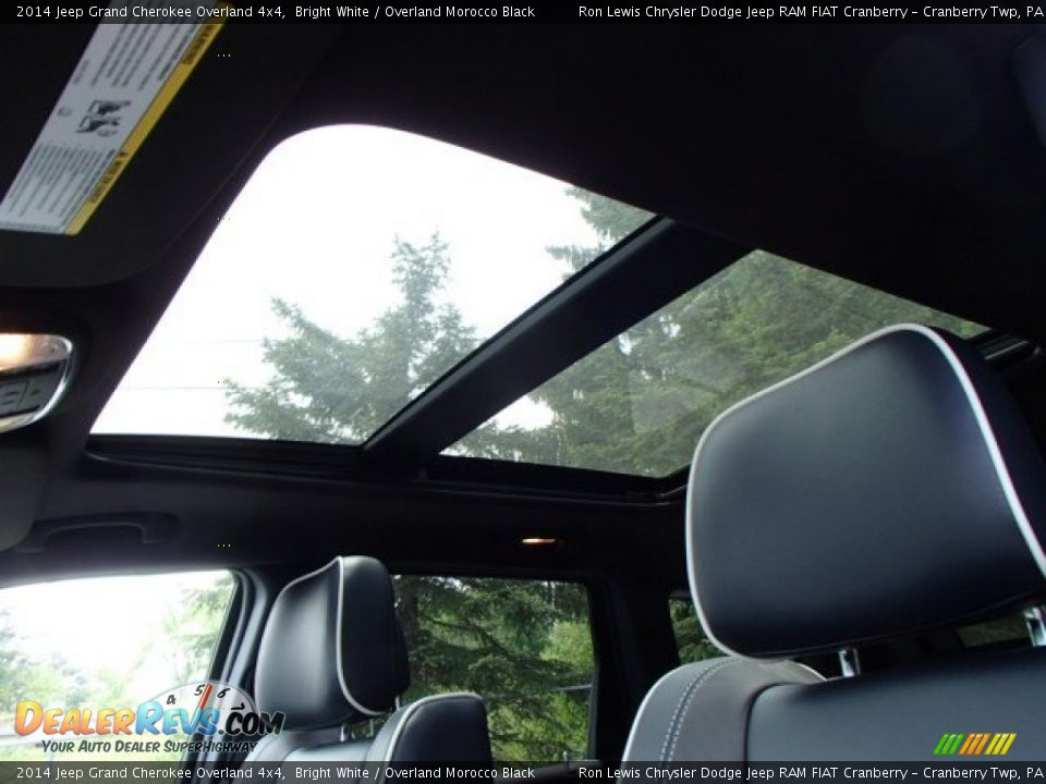 2014 Jeep Grand Cherokee Overland 4x4 Bright White / Overland Morocco Black Photo #15