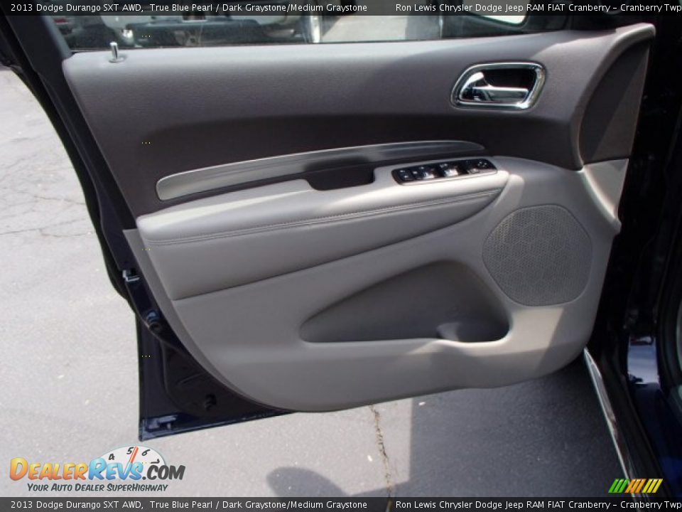 2013 Dodge Durango SXT AWD True Blue Pearl / Dark Graystone/Medium Graystone Photo #12