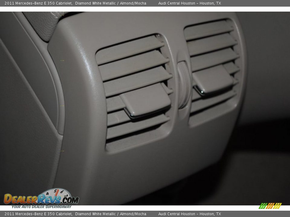 2011 Mercedes-Benz E 350 Cabriolet Diamond White Metallic / Almond/Mocha Photo #16