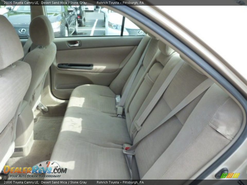 2006 Toyota Camry LE Desert Sand Mica / Stone Gray Photo #5