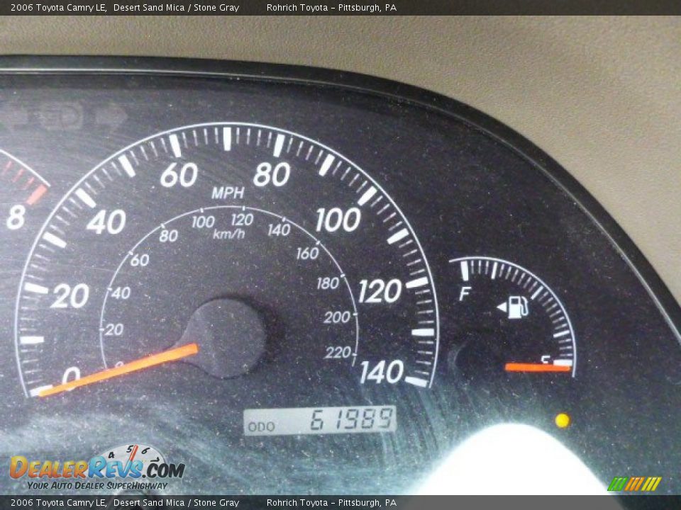 2006 Toyota Camry LE Desert Sand Mica / Stone Gray Photo #9
