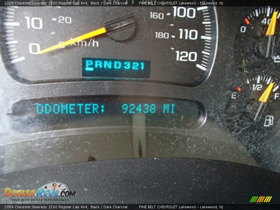 2004 Chevrolet Silverado 1500 Regular Cab 4x4 Black / Dark Charcoal Photo #14