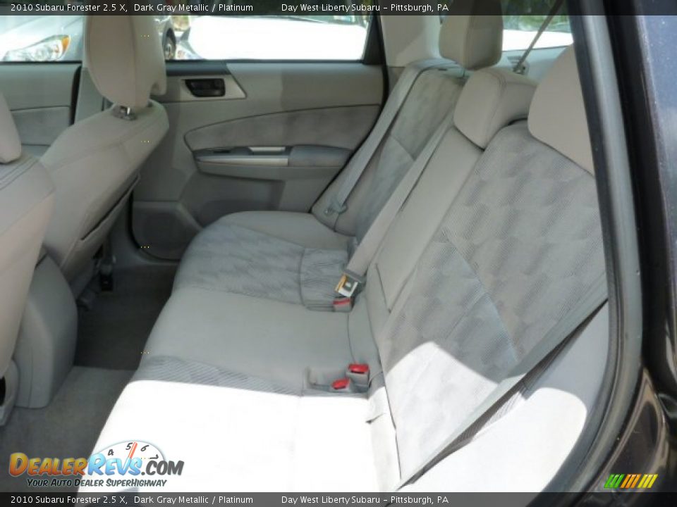 2010 Subaru Forester 2.5 X Dark Gray Metallic / Platinum Photo #12