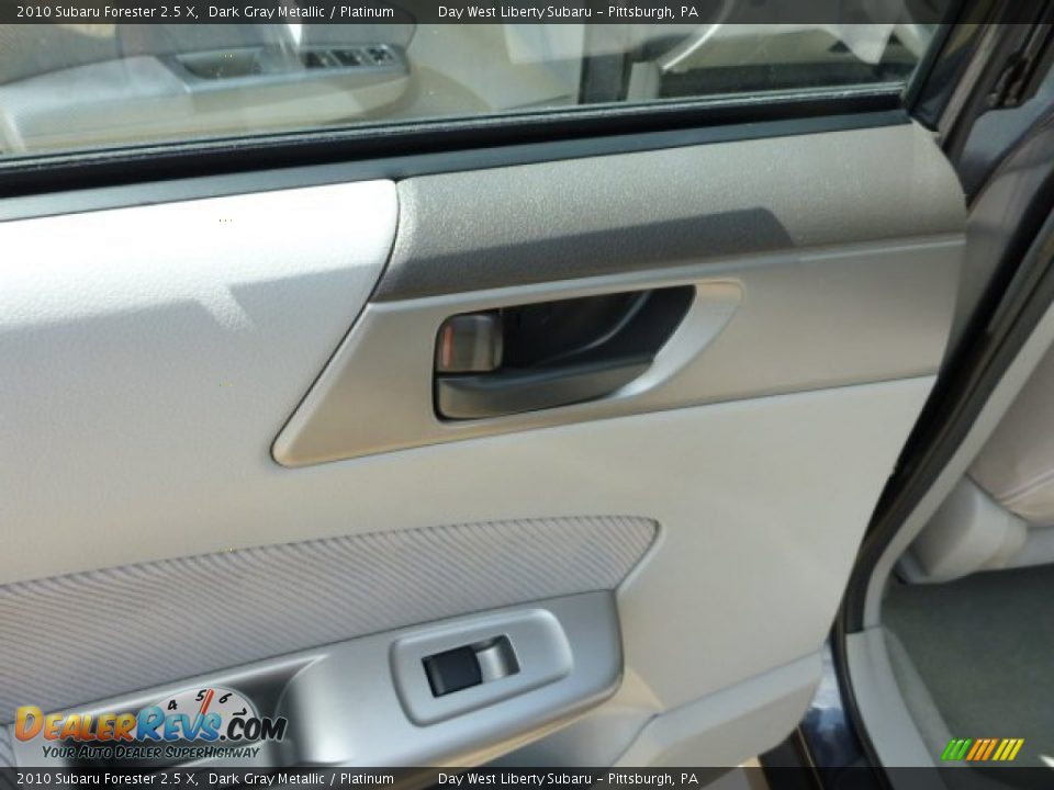 2010 Subaru Forester 2.5 X Dark Gray Metallic / Platinum Photo #14