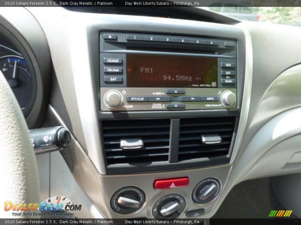 2010 Subaru Forester 2.5 X Dark Gray Metallic / Platinum Photo #19