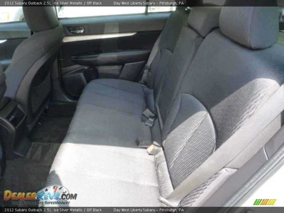 2012 Subaru Outback 2.5i Ice Silver Metallic / Off Black Photo #10