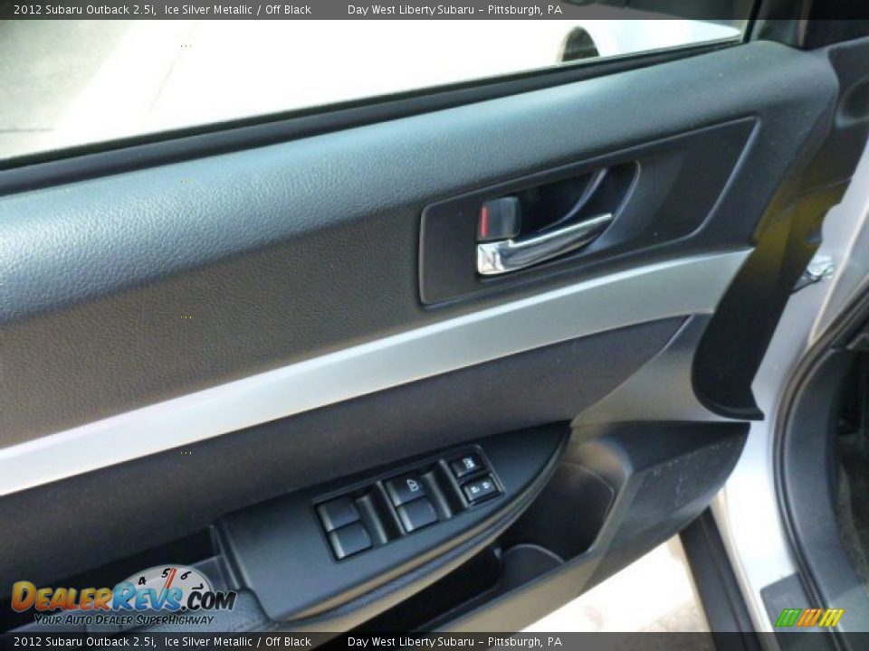 2012 Subaru Outback 2.5i Ice Silver Metallic / Off Black Photo #13