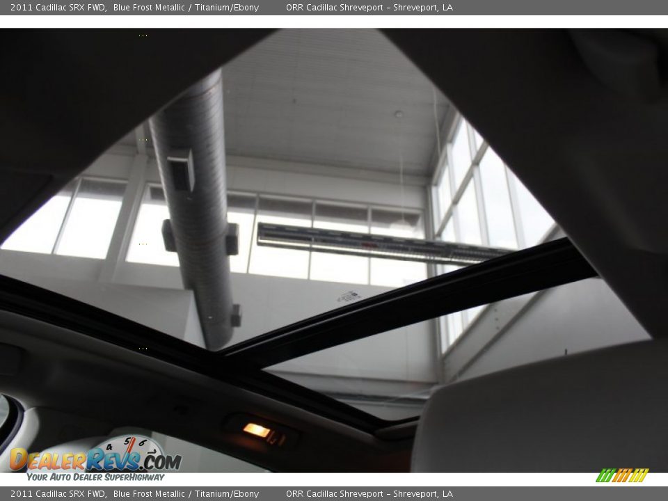 Sunroof of 2011 Cadillac SRX FWD Photo #26