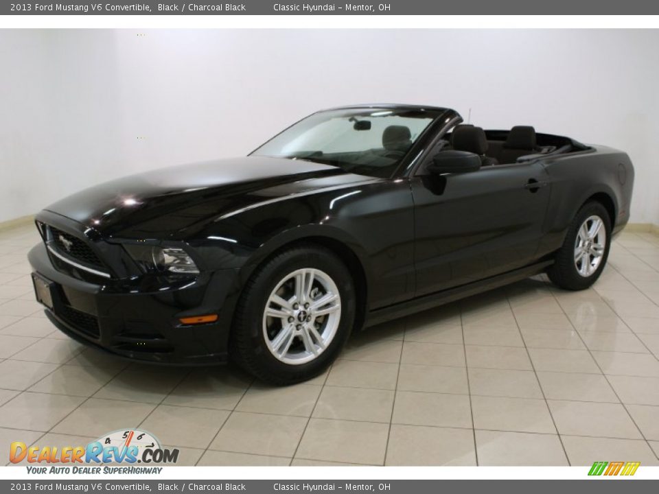 2013 Ford Mustang V6 Convertible Black / Charcoal Black Photo #4
