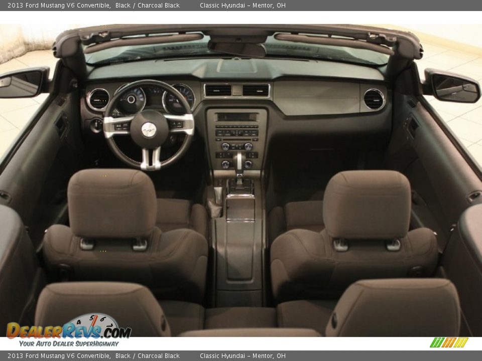 2013 Ford Mustang V6 Convertible Black / Charcoal Black Photo #15